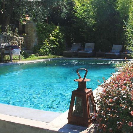 Les Rosees Bed & Breakfast Mougins Exterior photo