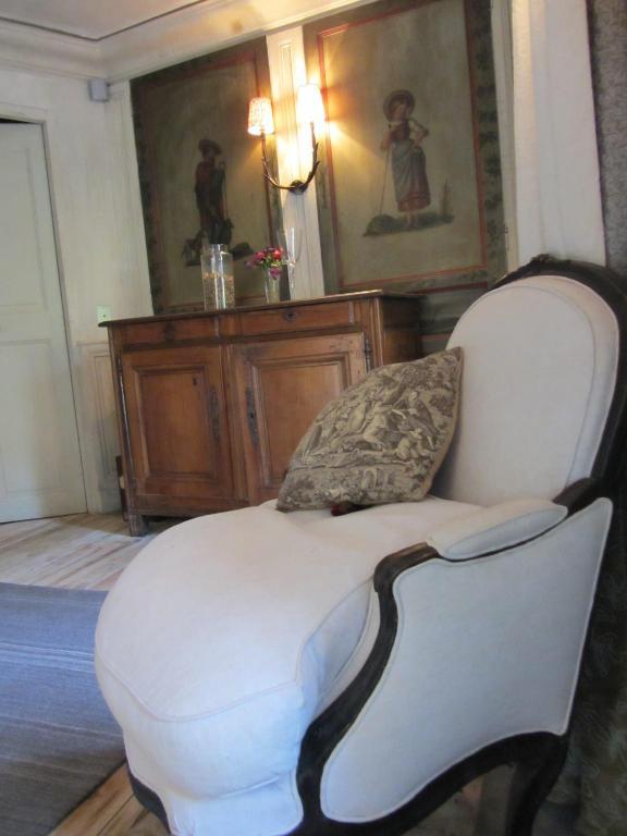 Les Rosees Bed & Breakfast Mougins Room photo