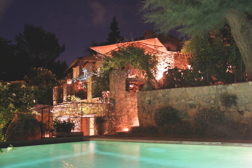 Les Rosees Bed & Breakfast Mougins Exterior photo