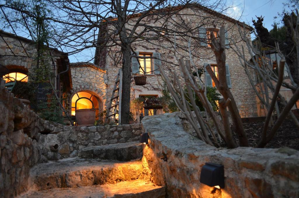 Les Rosees Bed & Breakfast Mougins Exterior photo