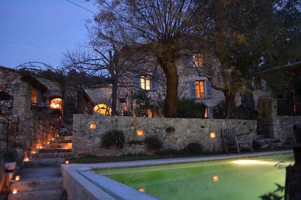 Les Rosees Bed & Breakfast Mougins Exterior photo