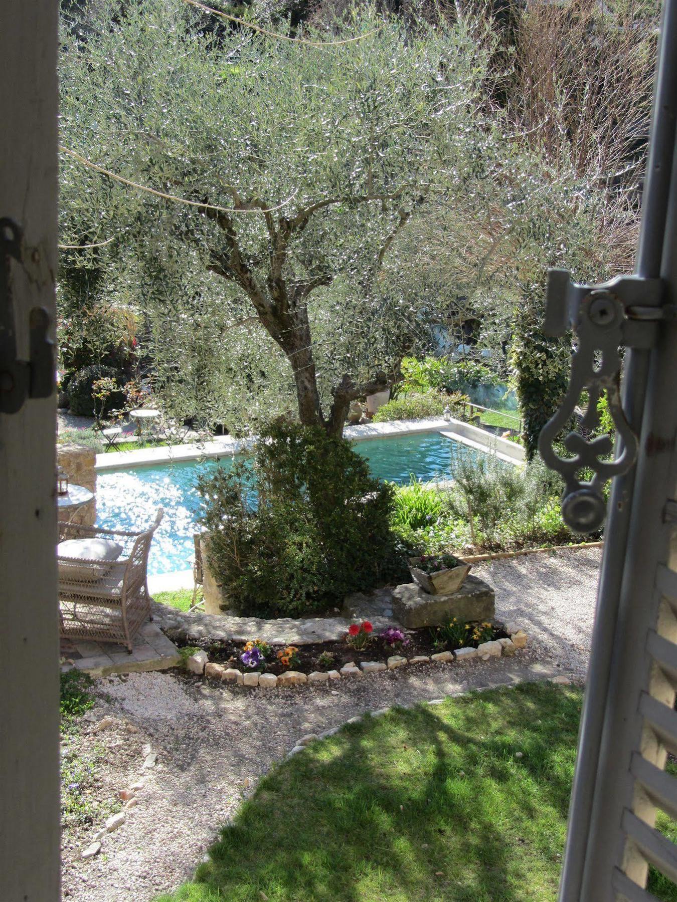 Les Rosees Bed & Breakfast Mougins Exterior photo