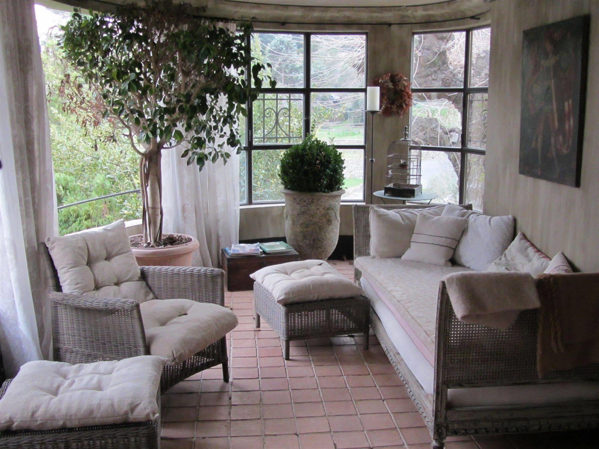 Les Rosees Bed & Breakfast Mougins Exterior photo